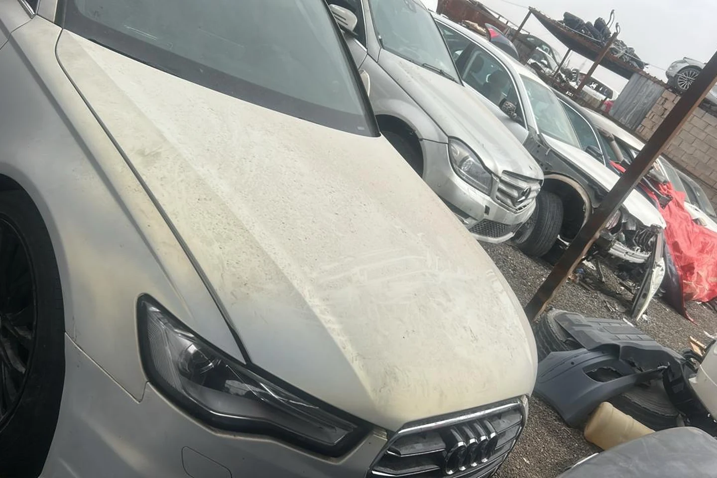 سيارات تالفة